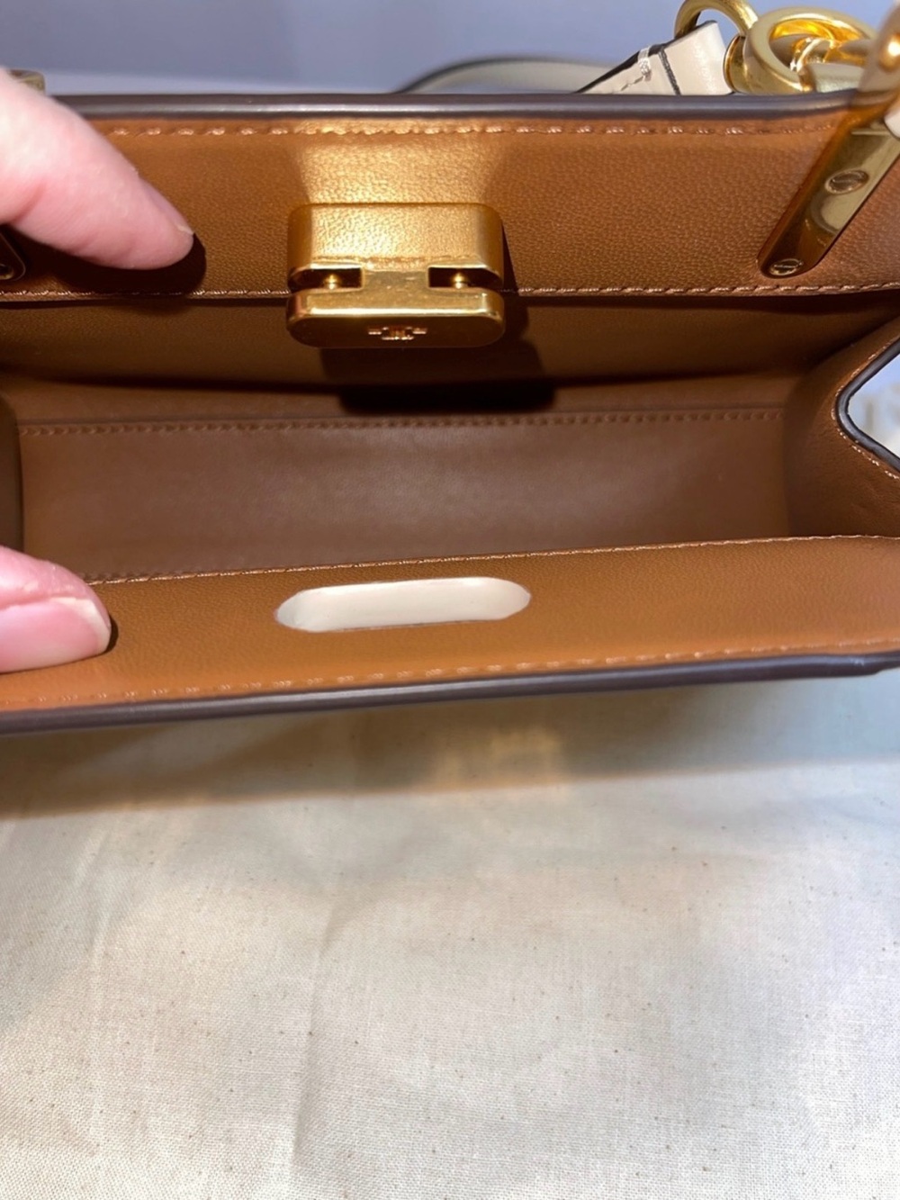 Tory Burch Lee Radziwill Cream Top-Handle Mini Bag with Gold Hardware - Picture 7 of 8